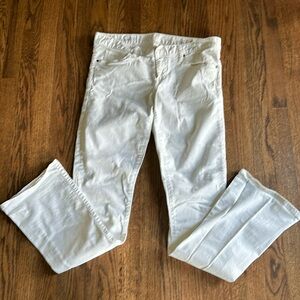 Gap 1969 skinny boot cut white jeans